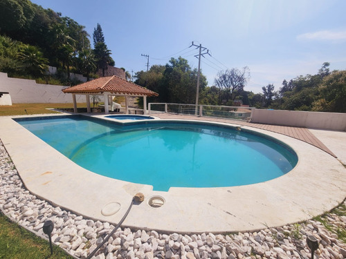 Casa Paraíso I Completamente Amueblada, Decorada Con Alberca, Jauzzi Y Enorme Jardín En Fracc Rancho San Diego Ixtapan De La Sal Edomex