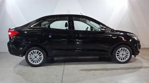 Ford Figo 1.5 TITANIUM AUTO
