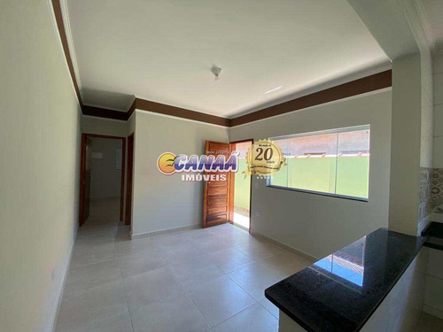 Casa Com Piscina Em Mongaguá - V8147