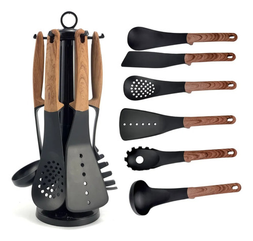 Set De Utensilios De Cocina En Madera