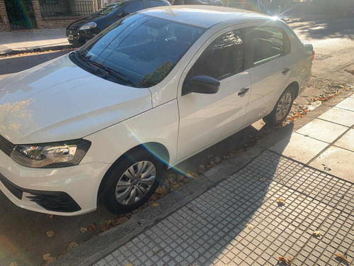 Volkswagen Voyage 1.6 Trenline 101cv 2017