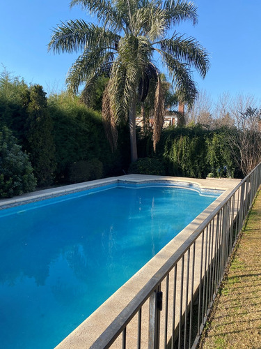 Casa En Venta 4 Dormitorios Pileta En Los Jazmines, Pilar Del Este, Pileta Y Parrilla