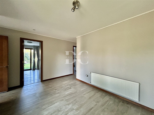 Casa En Venta De 3 Dorm San Anselmo Piedra Roja Chicureo