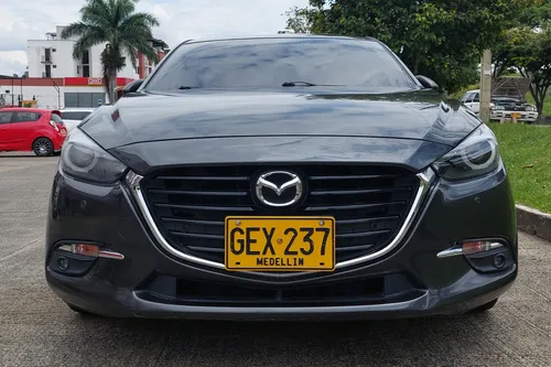 Mazda 3 2.0 Grand Touring