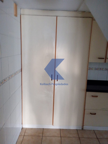 Casa Pareada En Venta De 4 Dorm, 2 Baños, Muy Amplia Ñuñoa