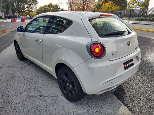 Imagen 4 de 20 de Alfa Romeo Mito 2014 Abasto Motors
