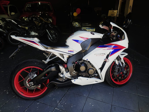 Cbr 1000 Rr Fireblade Edição Limitada Apenas 37.000 Km