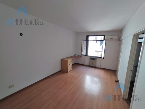 Imagen 7 de 13 de Departamento 2 Ambientes Venta Belgrano