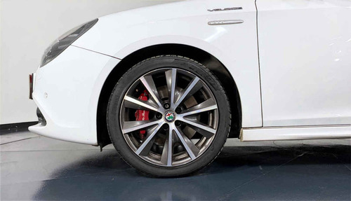 Imagen 9 de 15 de 108699 - Alfa Romeo Giulietta 2019 Con Garantía