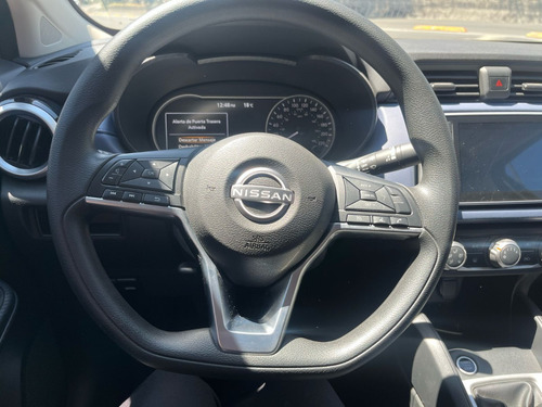 Nissan Versa 1.6 Advance Mt