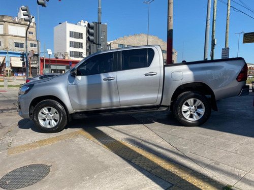Toyota Hilux 2.4 Cd Sr 150cv 4x2 2019