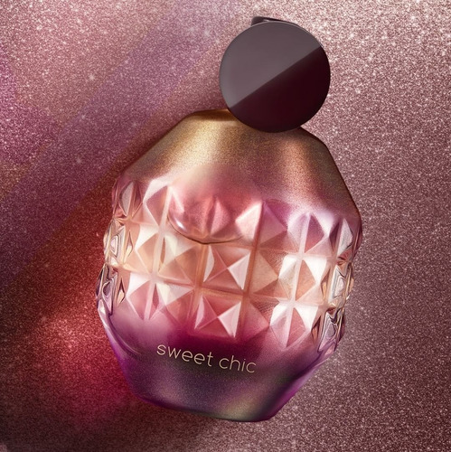 Imagen 2 de 2 de Perfume Sweet Chic Cyzone