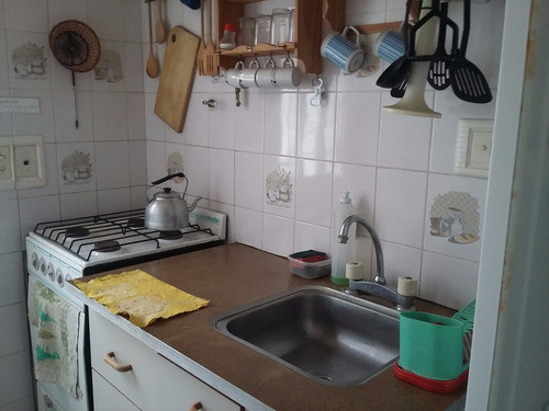 Imagen 5 de 12 de Duplex Al Frente Amoblado - Calle 1 N° 8460 Mar Del Tuyu