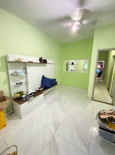 Imagem 7 de 15 de Casa Com Quatro Quartos E Dois Banheiros À Venda No Centro De Mesquita! - R 350 Mil - Sica40006