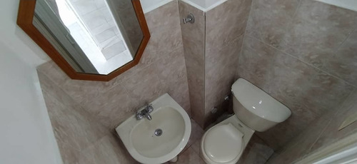 Imagen 14 de 17 de Bello Townhouse En Venta En Urb Tazajal