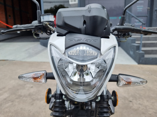 Imagen 5 de 15 de Keeway Rk 150