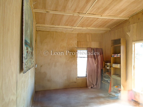 Se Vende Parcela Con Casa En Sector Miraflores, Curacaví.