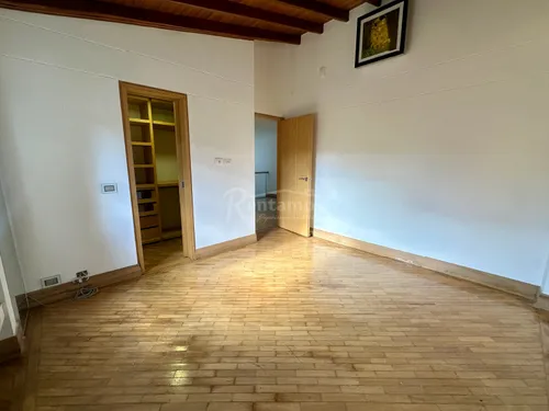 Casa En Arriendo En San Lucas. Cod A776086