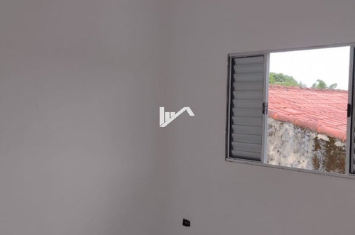 Imagem 6 de 11 de Casa Sobreposta No Jardim Umuarama, Em Itanhaém Aceita Financiamento Bancário.