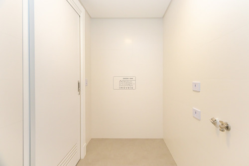 Imagem 21 de 30 de Apartamento Com 3 Dormitórios À Venda Com 187.47m² Por R$ 1.056.110,25 No Bairro Cristo Rei - Curitiba / Pr - Ap 1898