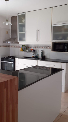 Impecable Casa Muy Soleada Linda Ubicación Buena Oportunidad