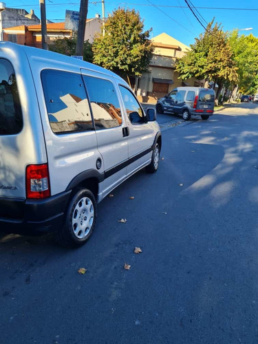 Peugeot Partner Patagónica 1.6 Hdi Vtc Plus 2017