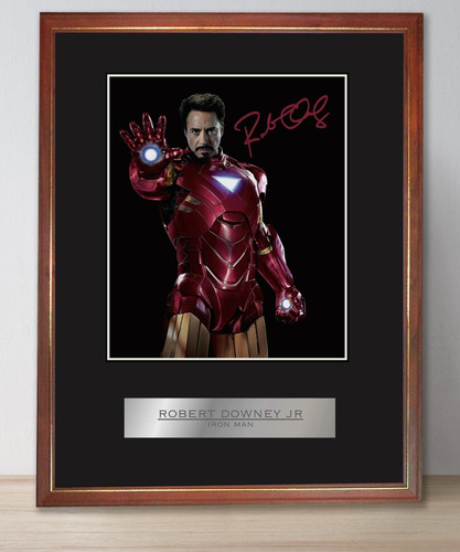 Robert Downey Jr. Iron Man Foto Firmada En Cuadro Vidriado