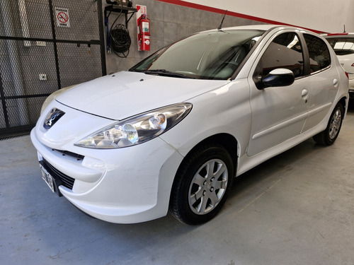 Peugeot 207 1.4 Allure 75cv