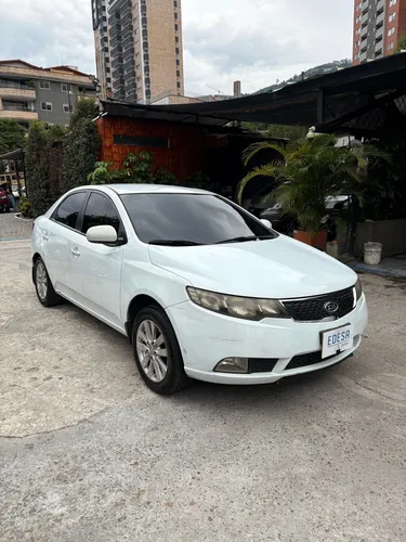 Kia Cerato Forte 2014