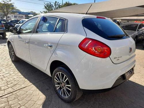 Imagem 6 de 13 de Fiat Bravo Essence 1.8 16v 4p