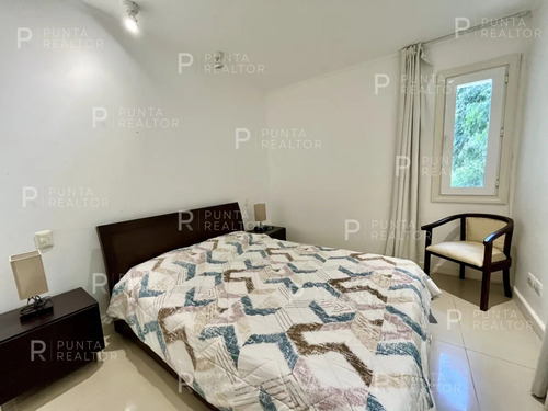 Departamento En Venta 1 Dormitorio En Greenpark Solanas, Punta Del Este, Uruguay