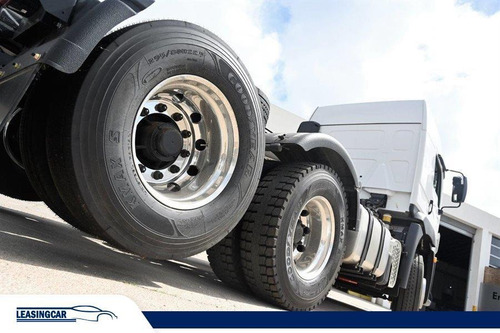 Volkswagen 25-360 V-tronic Tractor 2022 0km