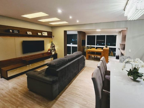Apartamento À Venda Na Rua Professor Pedro Viriato Parigot De Souza, Cidade Industrial, Curitiba - Pr - Liv-15350