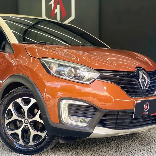 Renault Captur 2.0 Intens Automática