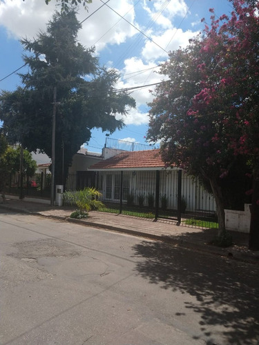 Se Vende Increible Casa En Barrio Maipu
