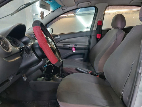 Volkswagen Gol 1.0 MI 8V FLEX 4P MANUAL G.IV