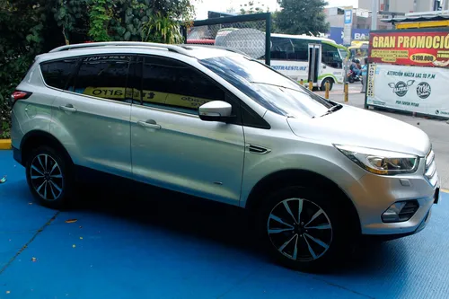 Ford Escape 2.0 Titanium At
