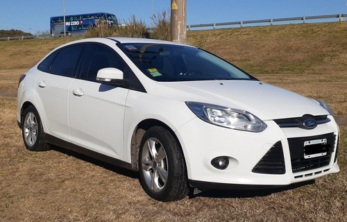 Imagen 8 de 11 de Ford Focus Iii Sedan 1.6 S