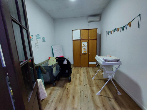 Imagen 8 de 11 de Venta De Apartamento 2 Dormitorios Más Escritorio En Tres Cruces