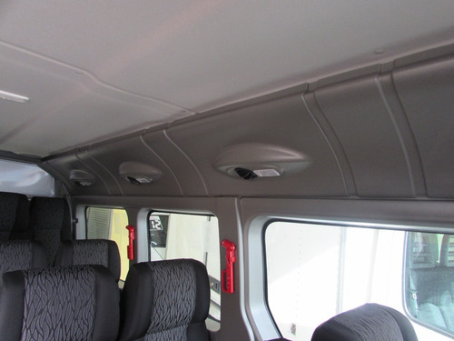 Imagem 9 de 14 de Renault Master Executiva 16 Lugares