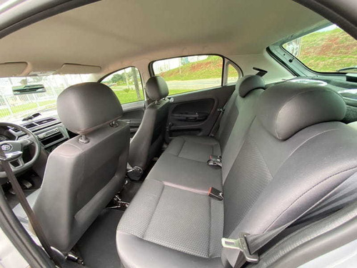 Imagem 9 de 12 de Volkswagen Novo Gol Tl Mbv 2018