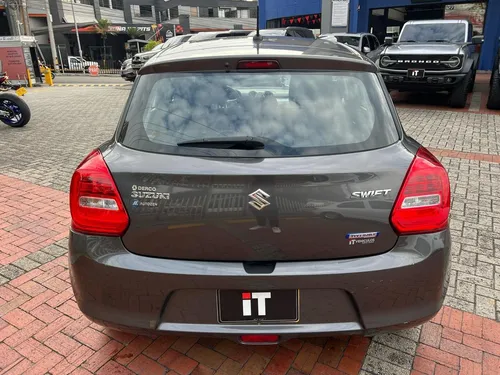 Suzuki Swift Híbrido 2022