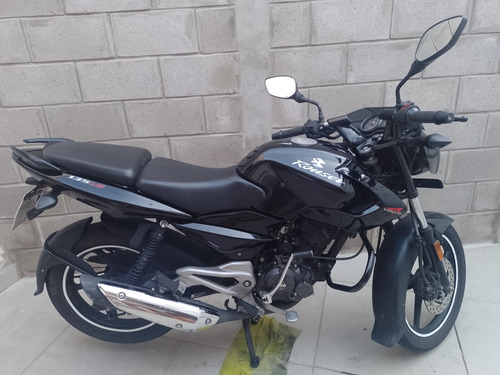 Bajaj Rouser 135