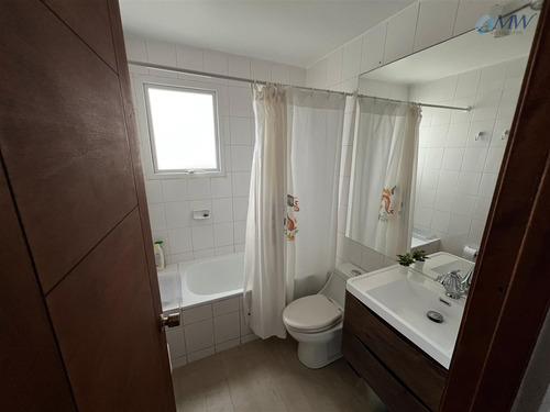 Casa De 4 Dorm. En Condominio En Rocas Santo Domingo