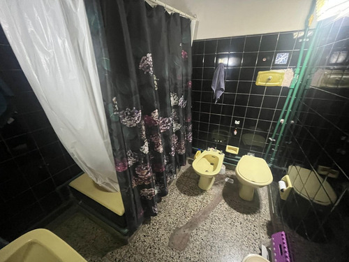 Venta Casa 4 Ambientes En Moron Apta Credito