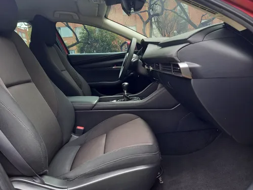 Mazda 3 2.0 Sport Touring