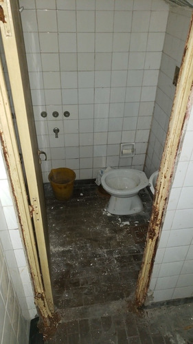 Local En Venta Barrio Piedrabuena Apto Todo Destino C/renta