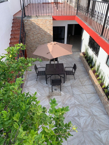Hermosas Y Amplias Habitaciones Amuebladas Con Baño Para Una O Dos Personas