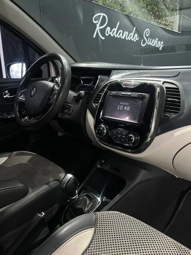 Renault Captur 2.0 Intens Automática