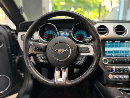 Ford Mustang 5.0 Gt 421cv